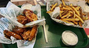 Wingstop food