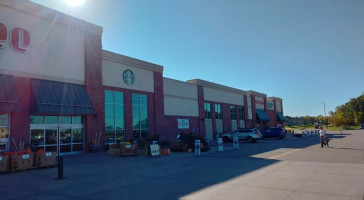 Hy-vee Bakery outside