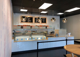 G's Creamery inside