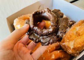 Dream Fluff Donuts food