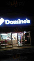 Domino's Pizza outside