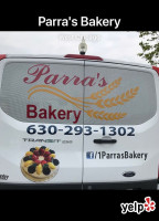 Parra's Bakery outside