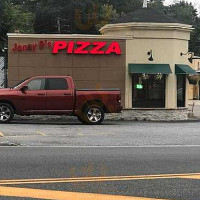 Jonny D's Pizza outside