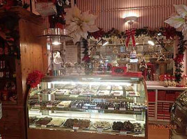 Jimmie's Chocolates Cafe 47 inside