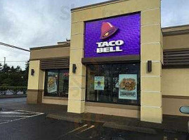 Taco Bell outside