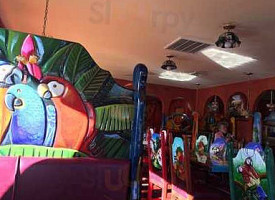 Rey Azteca inside