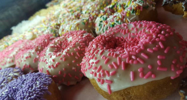 Golden Donuts drink