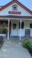 Selma’s Ice Cream Parlor outside