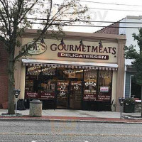 Joe's Gourmet Meats outside