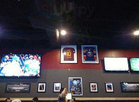 Buffalo Wild Wings Westbury Long Island inside