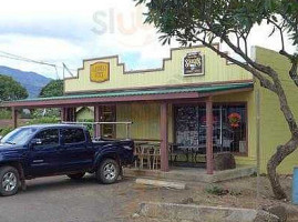 Storto's Deli Sandwich Shop outside