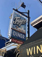 Jigger's Diner outside