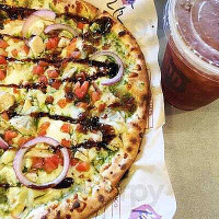 Mod Pizza food