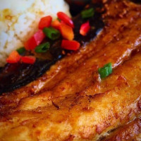 Tapsilog Bistro food