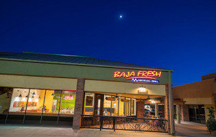 Baja Fresh Mexican Grill outside