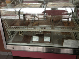 Silverland Bakery inside