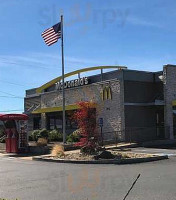 Mcdonald's outside