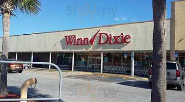 Winn-dixie outside