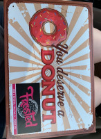 Frosted Donuts logo