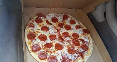 Little Caesars Pizza food