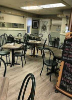 6a Cafe inside
