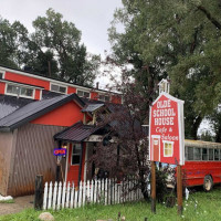 The Old Schoolhouse Cafe outside