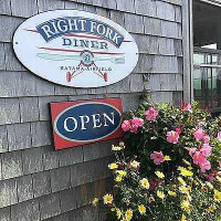 The Right Fork Diner outside