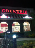 Oberweis Ice Cream And Dairy Store outside