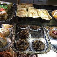 Baskin-robbins food