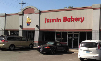 Jasmin Bakery European Bread outside