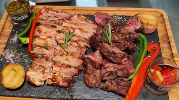 Chops Bistro food