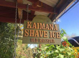 Kaimana Shave Ice outside