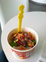 Tutti Frutti Frozen Yogurt drink