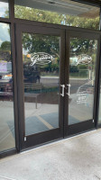 Graeter's Ice Cream outside