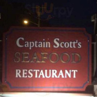 Captain Scott's Seafood outside