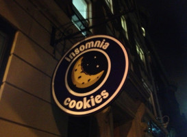 Insomnia Cookies drink