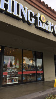 Nothing Bundt Cakes outside