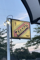 Ziggy's Ice Cream Of Grand Blanc outside