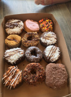 Sw's Donut Mill food