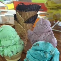 Mike's Ice Cream Stand food