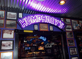 Humphrey's Grill outside