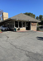 Royal Donuts And Burger outside