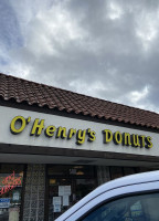 O'henry's Donuts outside