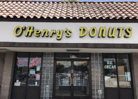 O'henry's Donuts outside