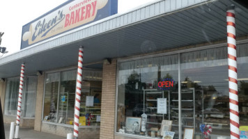 Eileen's Centerview Bkry Inc outside