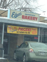 Eileen's Centerview Bkry Inc outside
