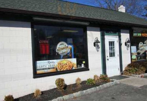 Philly Pretzel Factory outside