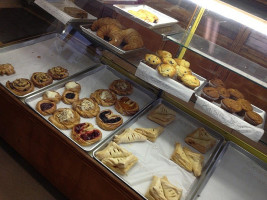 Susies Bakery food