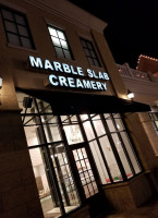 Marble Slab Creamery outside