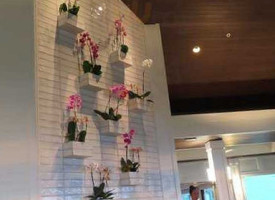The Plantation House inside